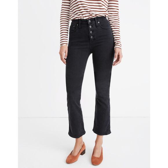 Madewell Cali Demi Boot Jeans in Bellspring Wash Button Front Edition - Picture 1 of 7